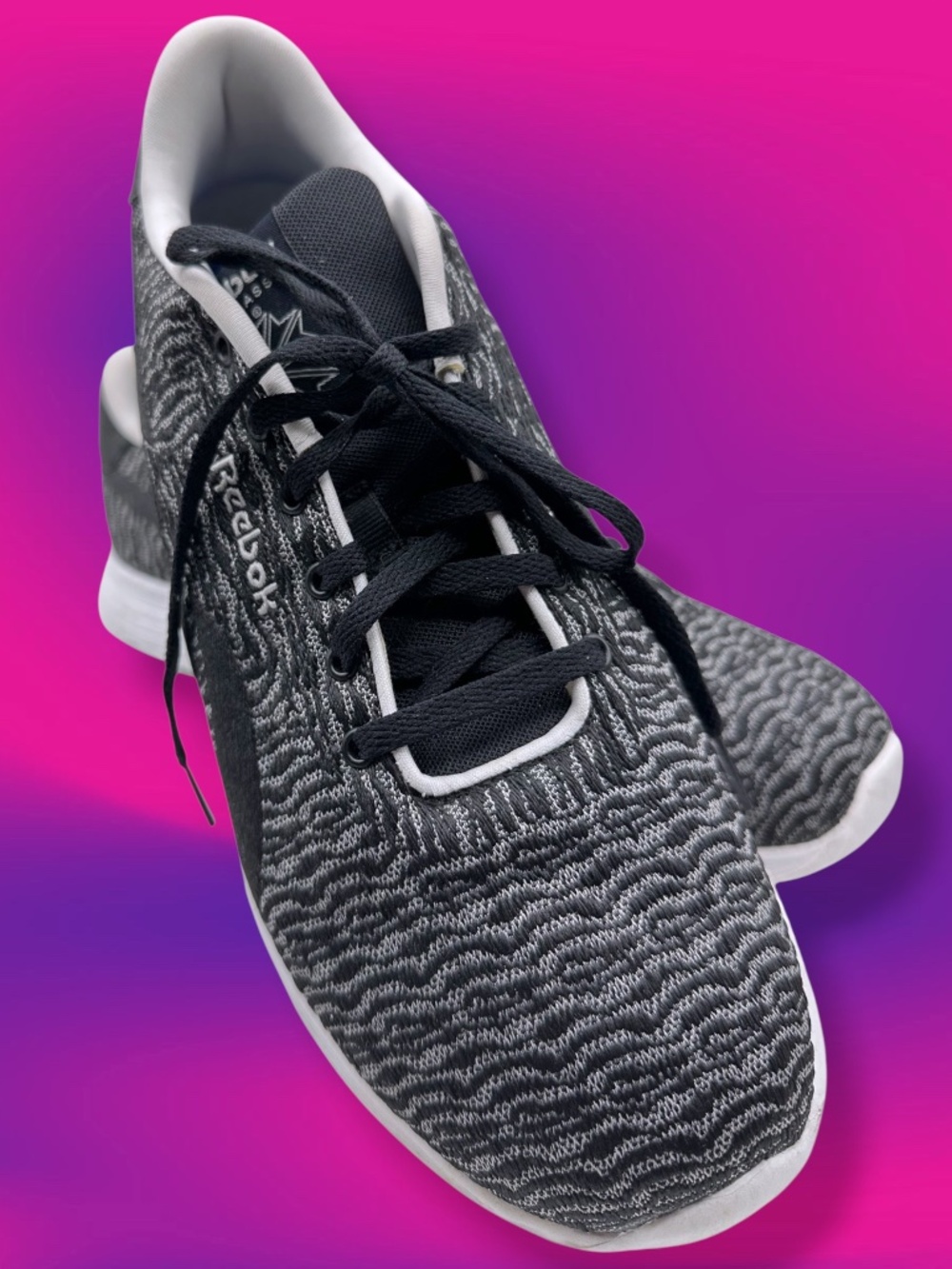 Reebok Classic Textured Low Top Lace Up Lightweight Sneakers Black White W 9.5